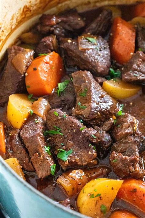 how long does it take to cook stew beef in the oven